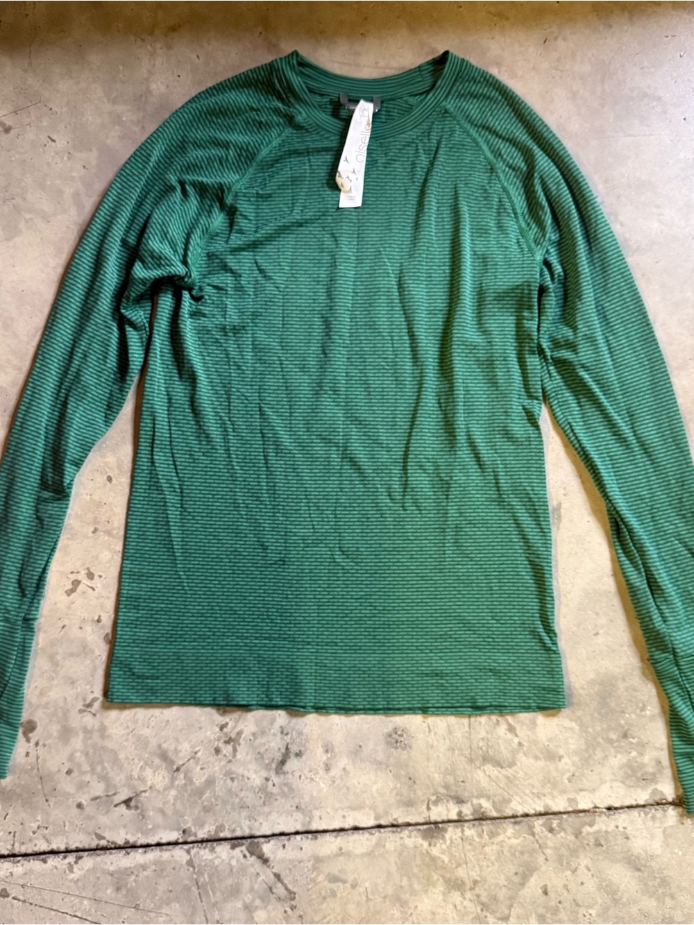 Oiselle Long-Sleeve Fitted Athletic Crewneck Shirt - Green Small